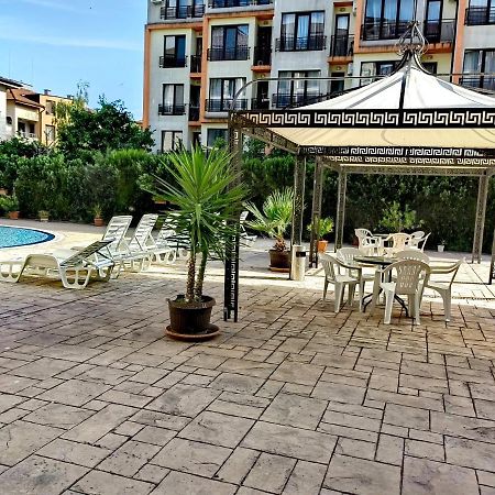 Pool Apartment Amadeus Lux Slăntjev Brjag Exteriör bild