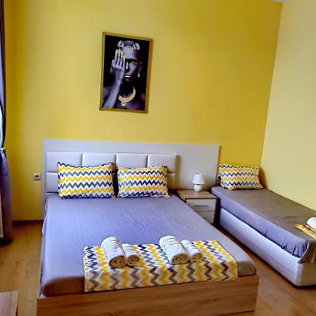 Pool Apartment Amadeus Lux Slăntjev Brjag Exteriör bild