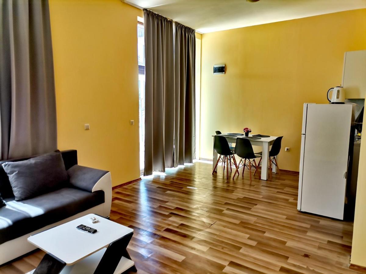 Pool Apartment Amadeus Lux Slăntjev Brjag Exteriör bild