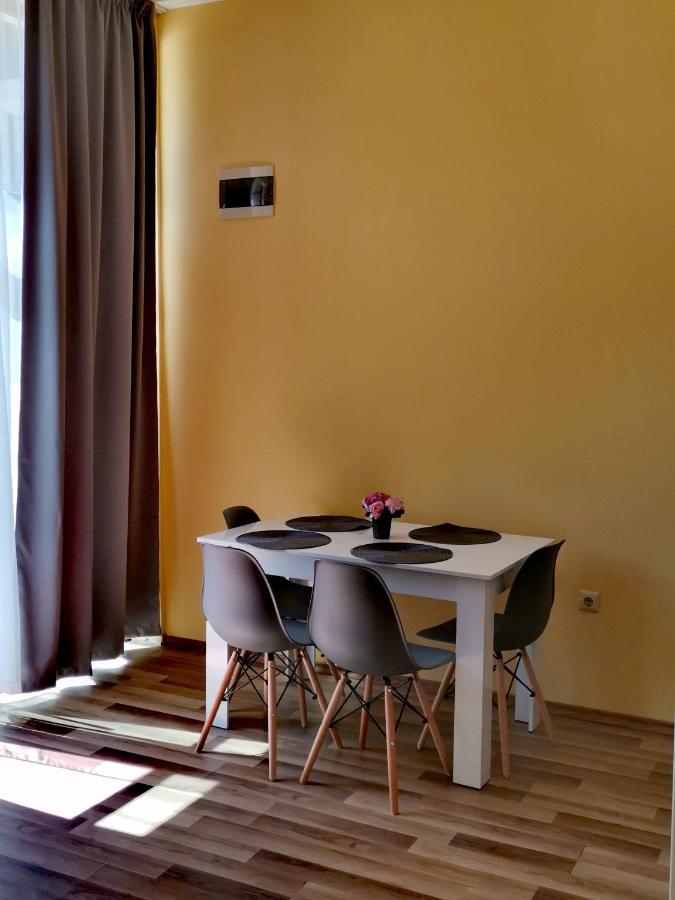 Pool Apartment Amadeus Lux Slăntjev Brjag Exteriör bild