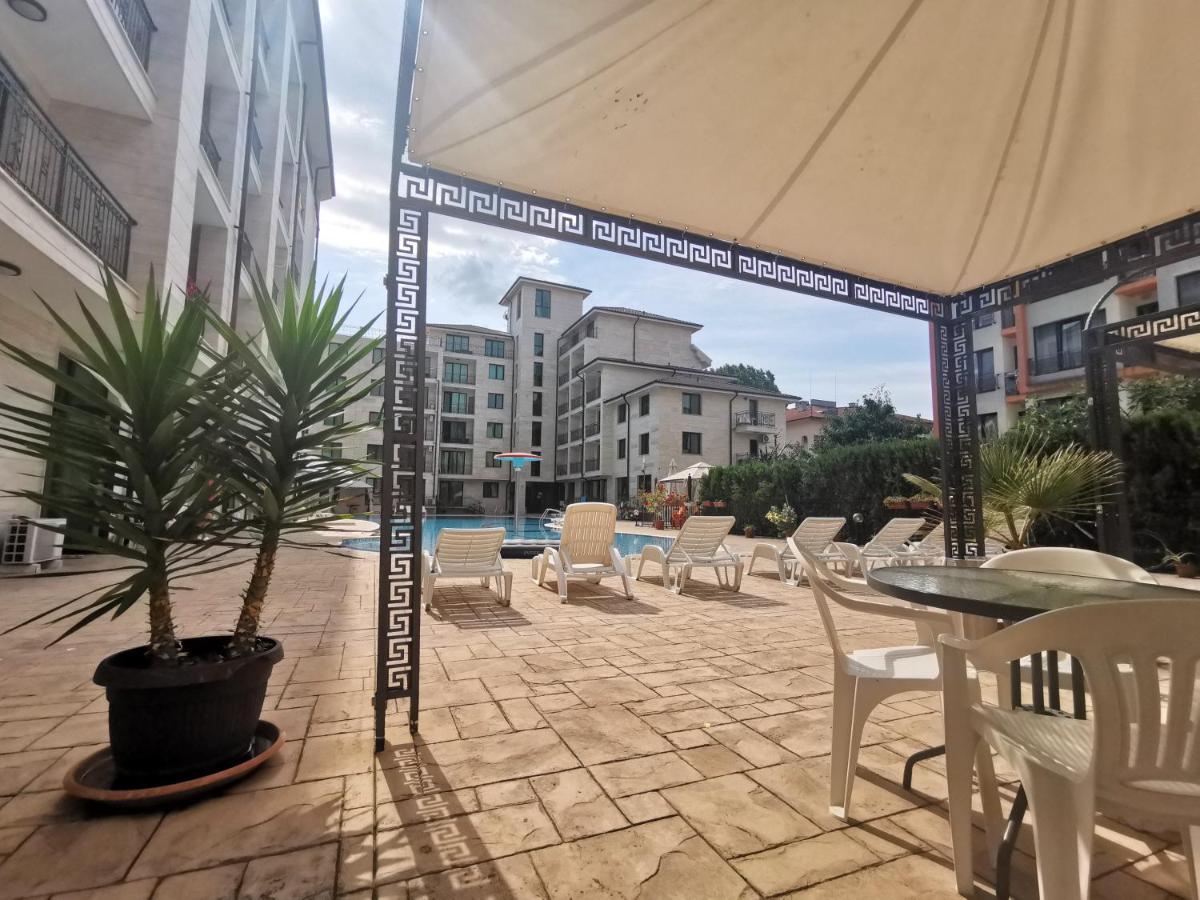 Pool Apartment Amadeus Lux Slăntjev Brjag Exteriör bild