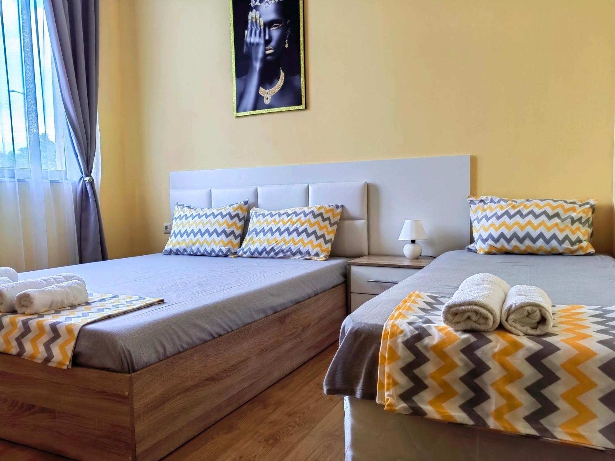 Pool Apartment Amadeus Lux Slăntjev Brjag Rum bild
